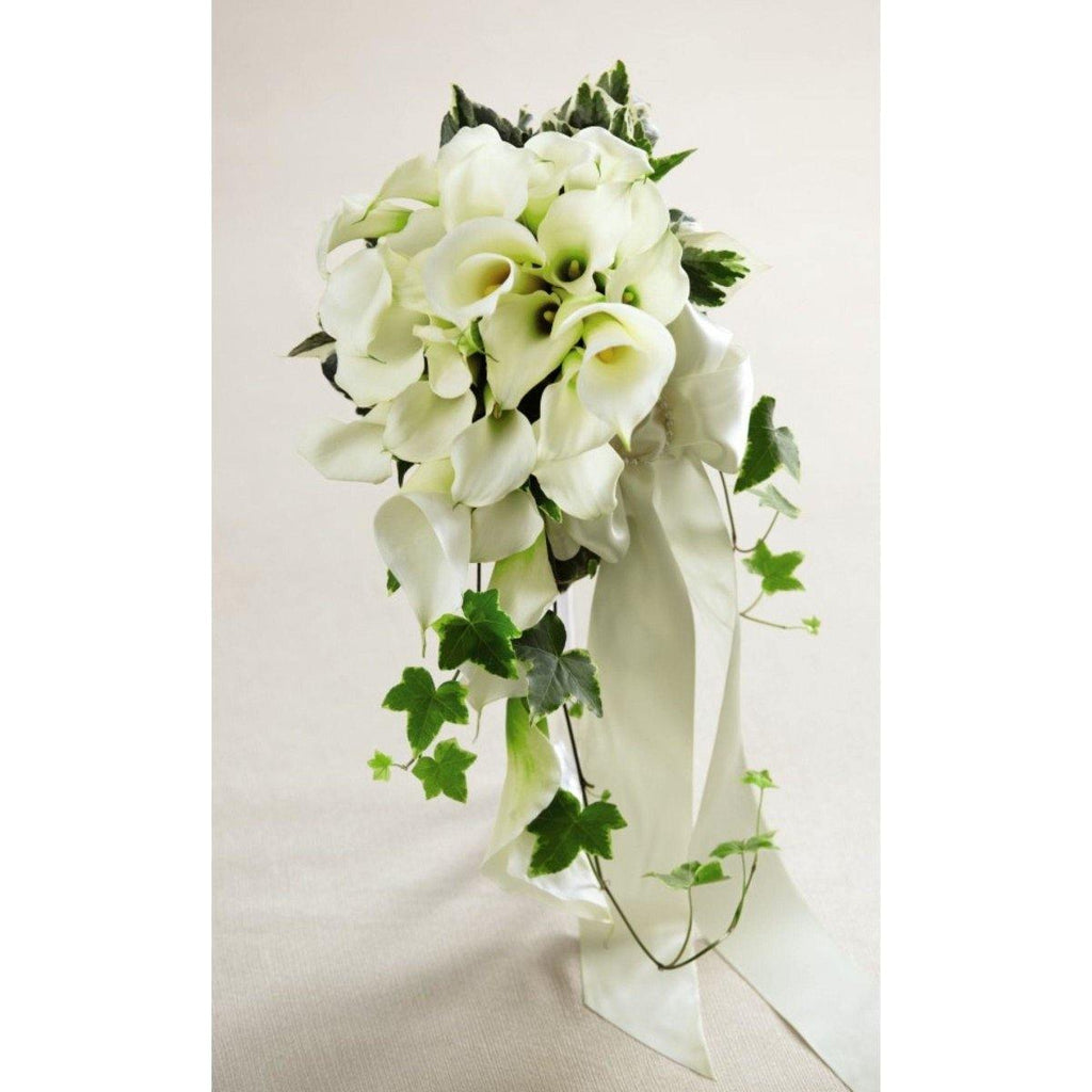 The FTD White Chapel Bouquet - Shalimar Flower Shop