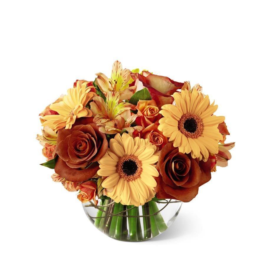 The FTD® Natural Elegance Bouquet - Shalimar Flower Shop